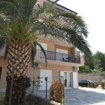 Apartments Ljubicic Podstrana Extérieur photo