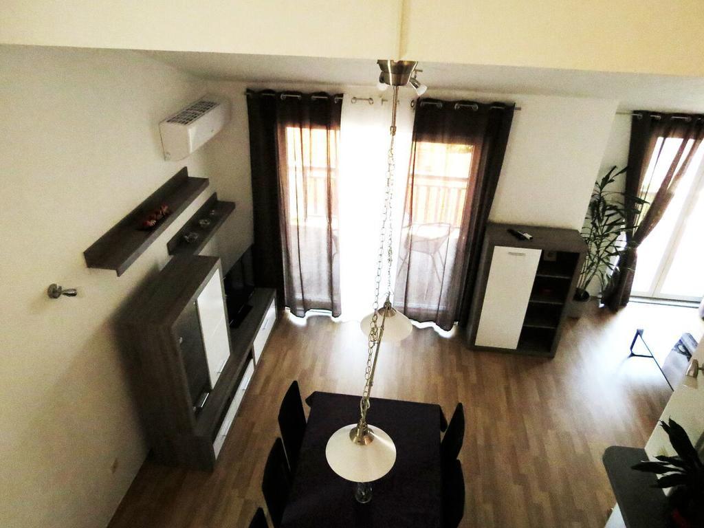 Apartments Ljubicic Podstrana Chambre photo