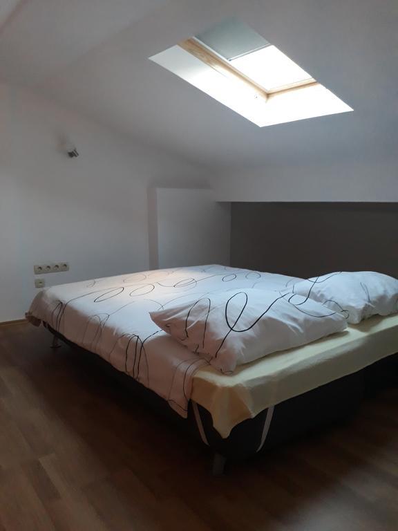 Apartments Ljubicic Podstrana Extérieur photo